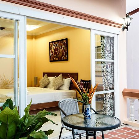 Simon Villa Patong Экстерьер фото