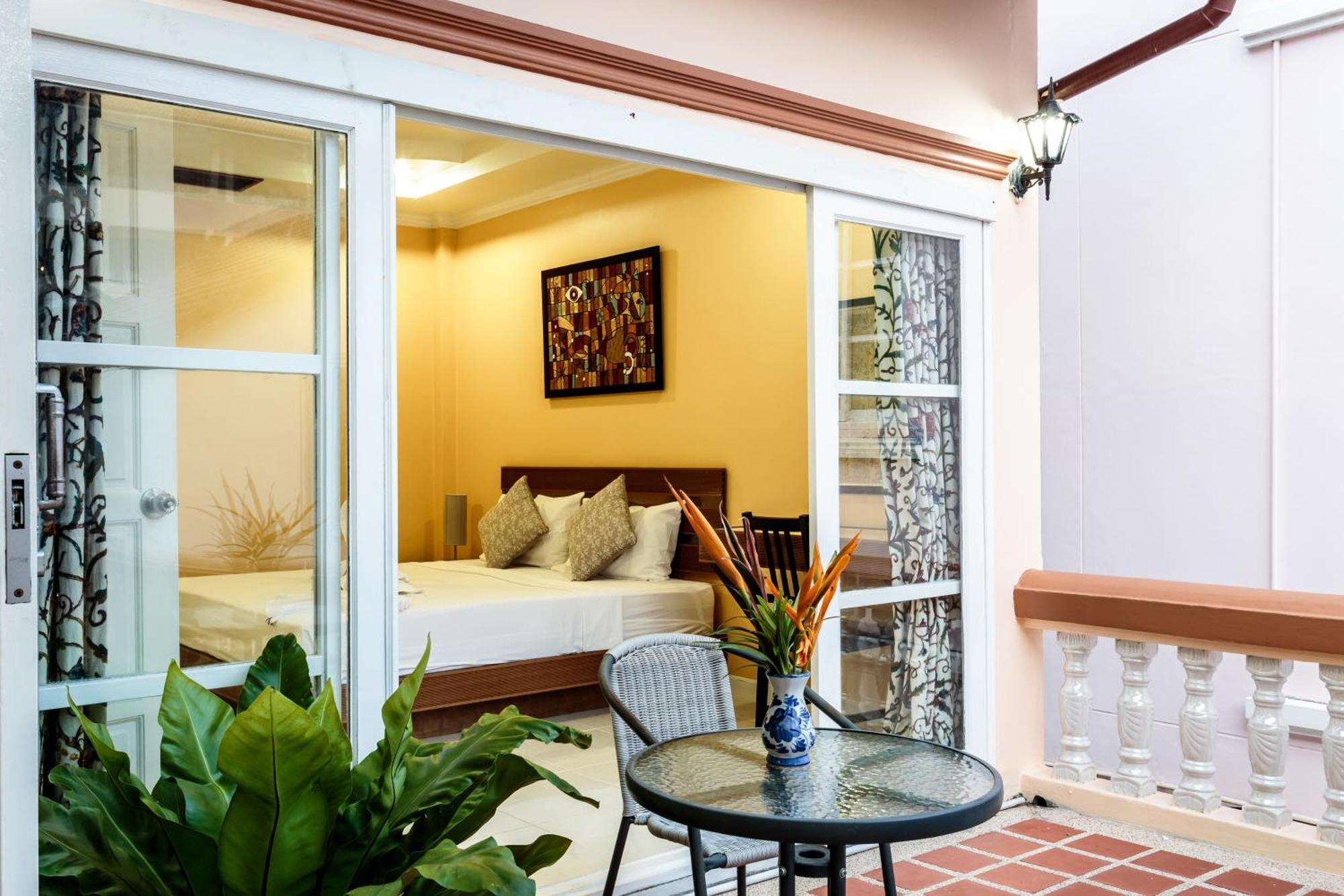 Simon Villa Patong Экстерьер фото